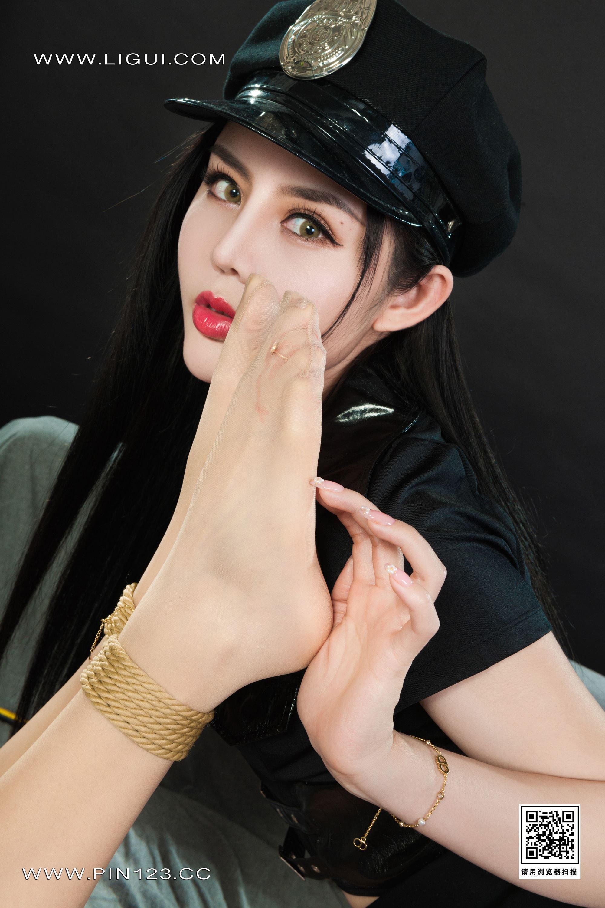 Ligui丽柜 2022.09.30 双生花-艳匪俏警花 小智贤&凉儿